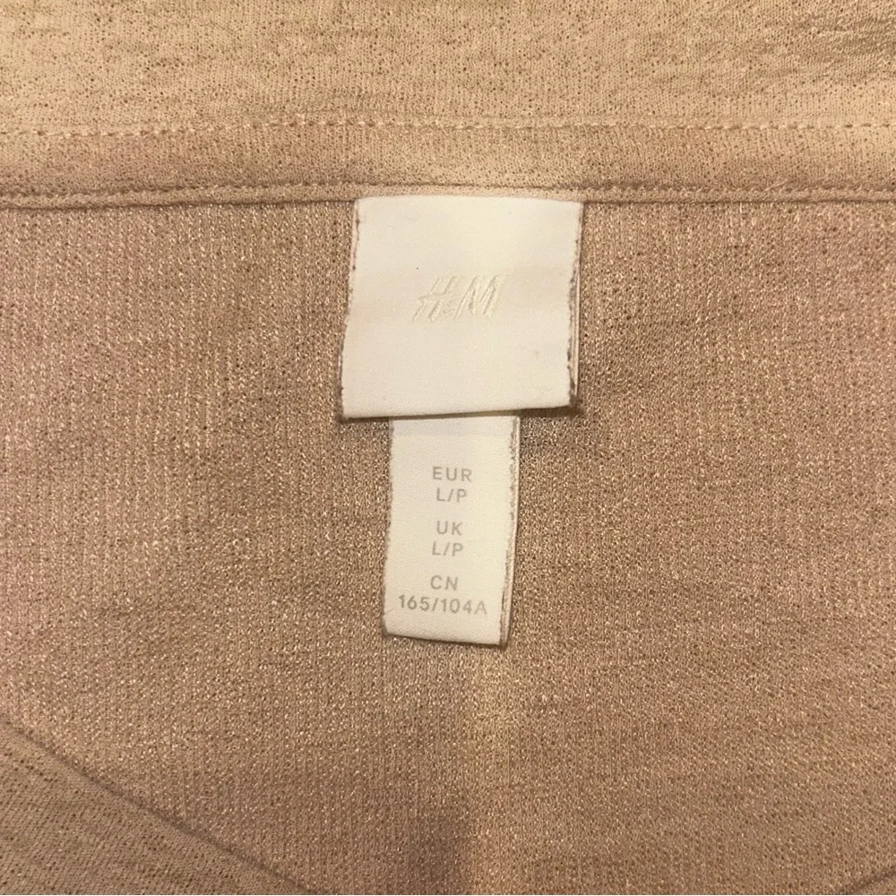 H&M Beige Long Sleeve Top Size Large